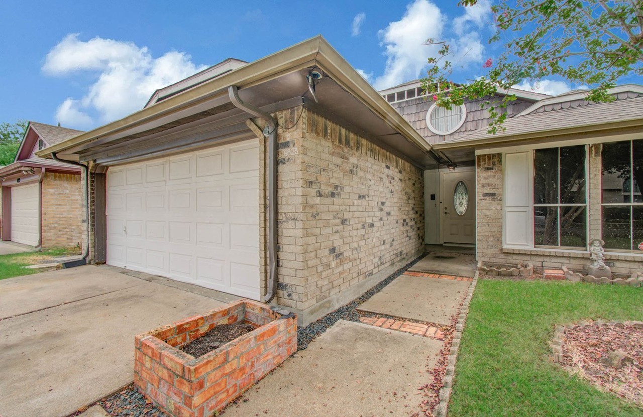 6823 Puerta Vista Ln - Photo 4 of 41
