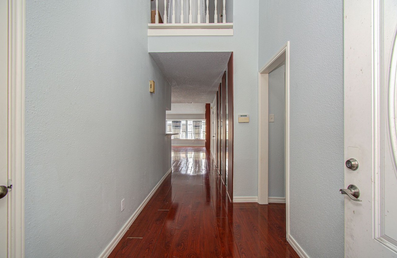 6823 Puerta Vista Ln - Photo 5 of 41