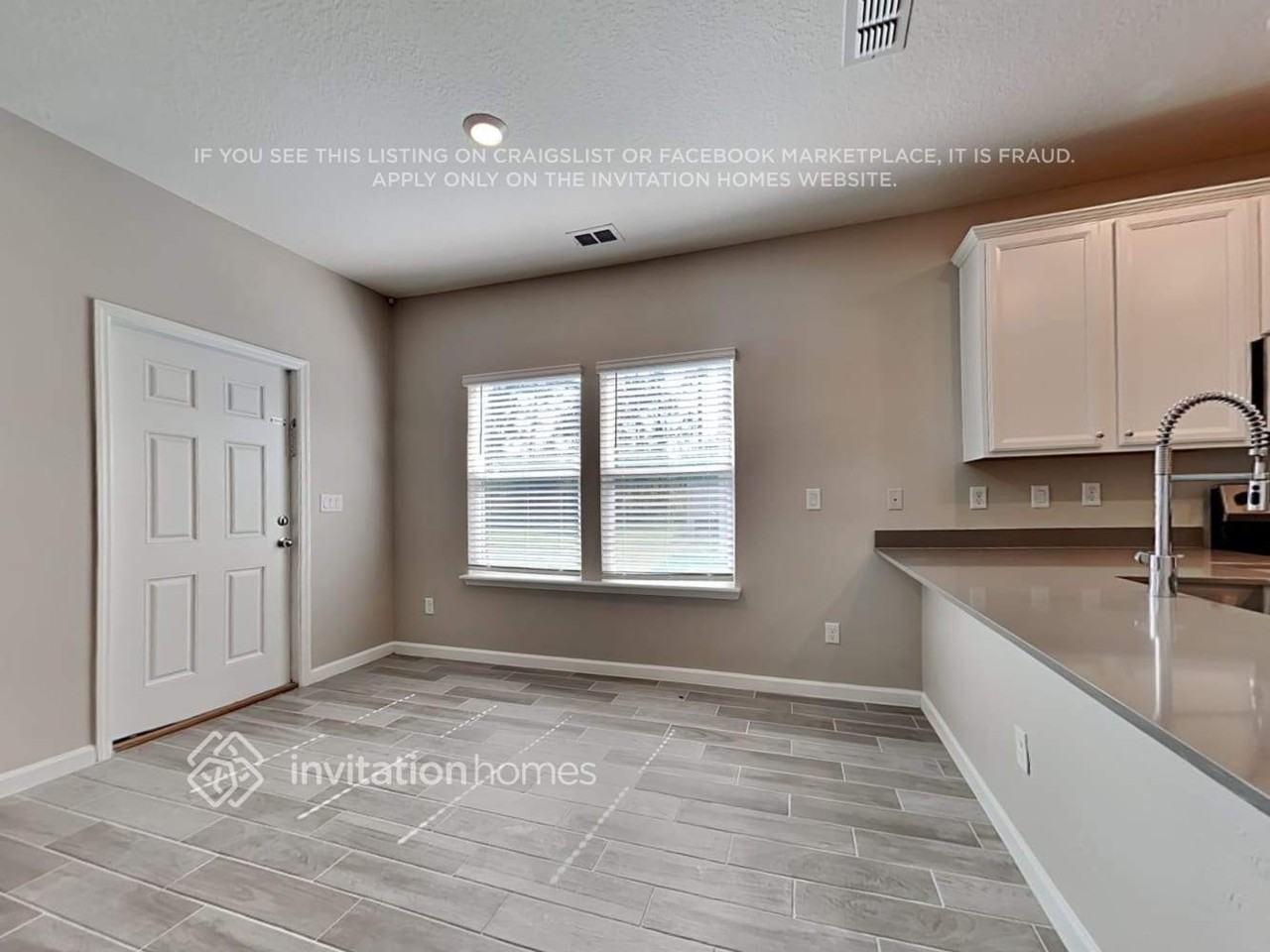 13294 Shore Grass Dr - Photo 7 of 26