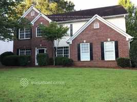 featured image of 1879 Eveningside Way Nw