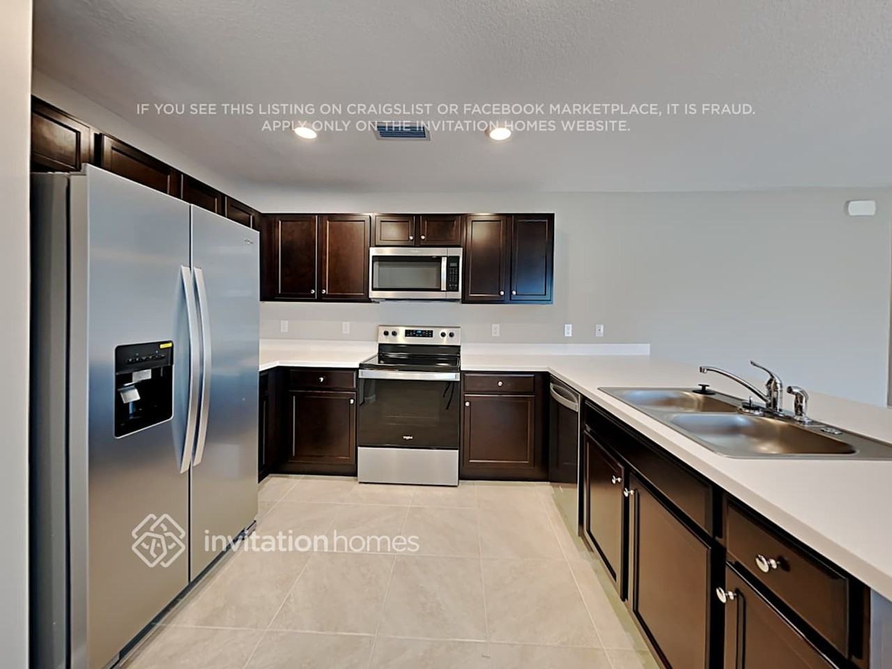 431 Nw Biltmore St - Photo 6 of 18
