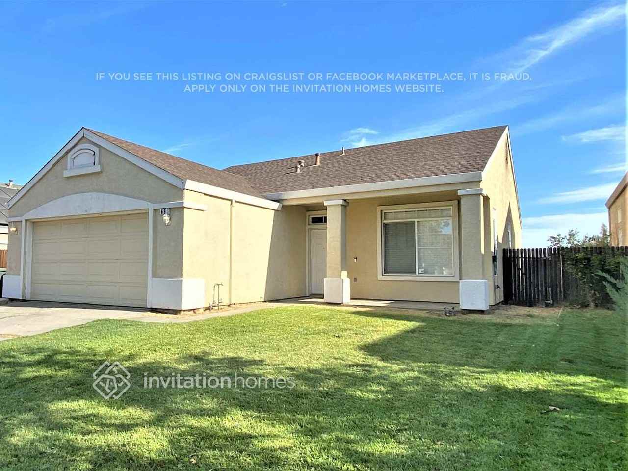 690 Rubier Way - Photo 2 of 19