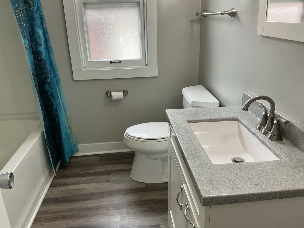 5021 W Greenfield Ave - Photo 7 of 11