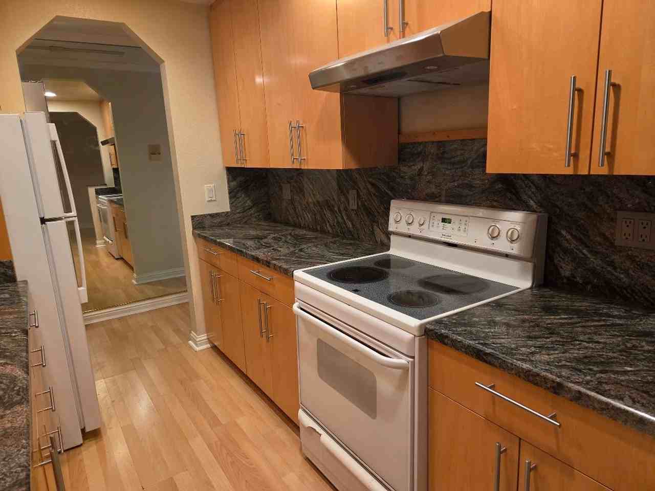 1112 Shelter Creek Ln - Photo 2 of 8