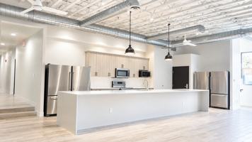 featured image of 1414 N 1st Ave