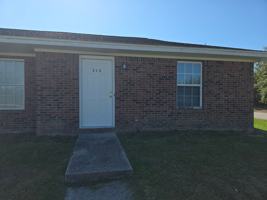 featured image of 301 Casa Ct