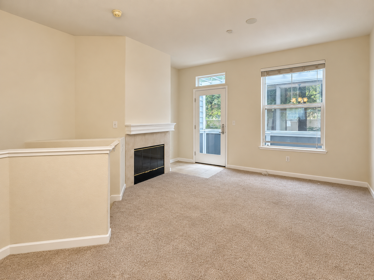 22836 Evanswood Rd - Photo 4 of 22