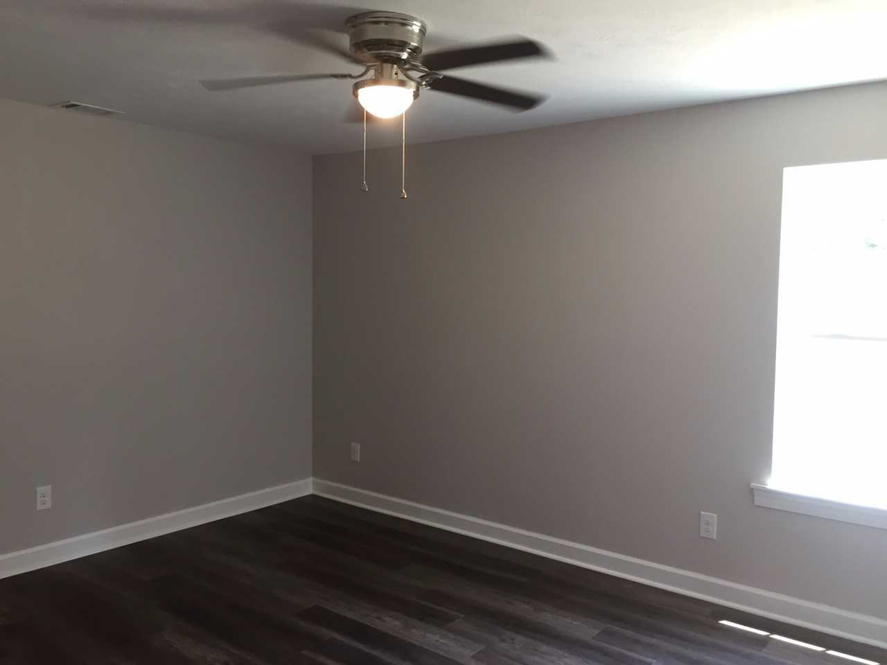 1359 Newmantown Rd - Photo 2 of 13