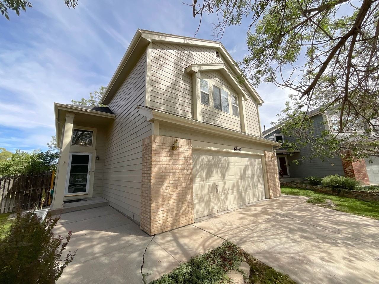 6160 Jaffee Ct - Photo 4 of 46