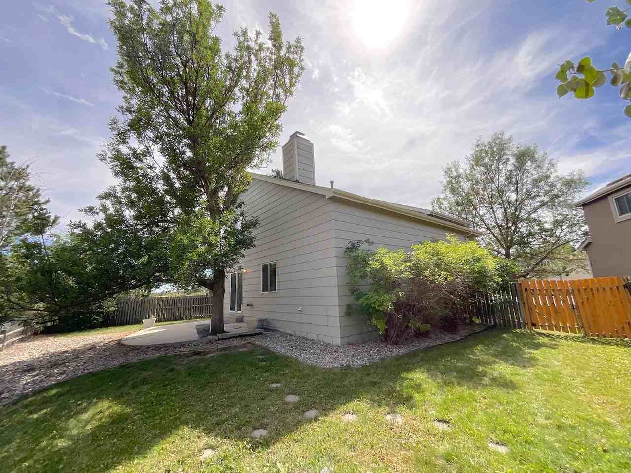 6160 Jaffee Ct - Photo 6 of 46