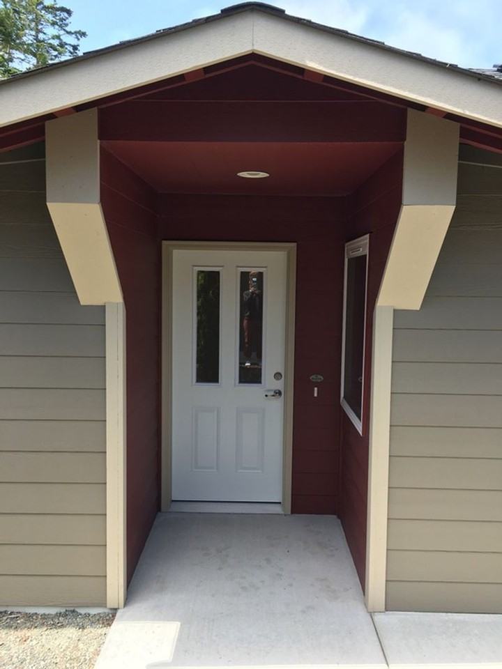 1737 Sw Stremler Dr - Photo 2 of 39