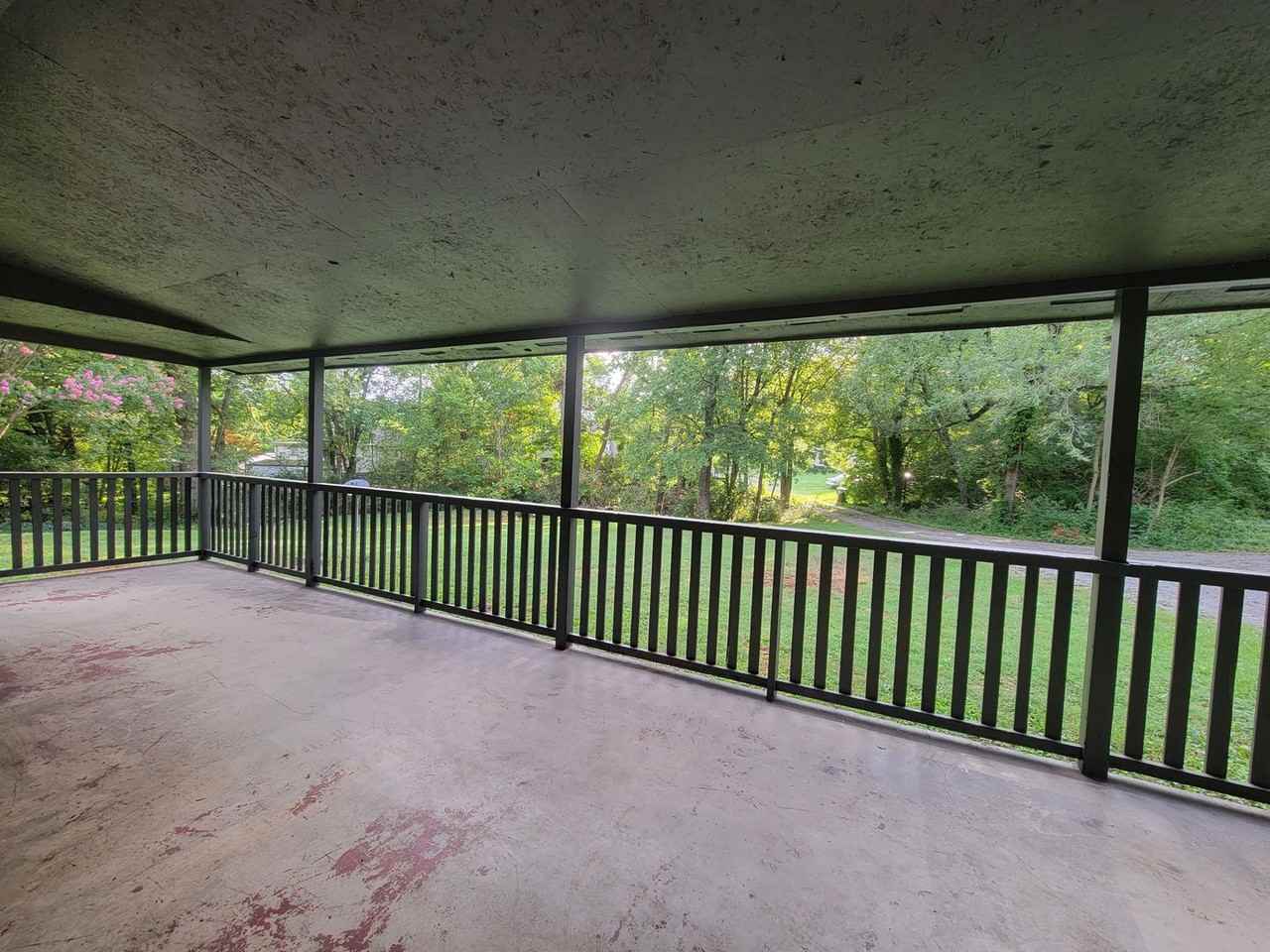 753 Maple Grove St - Photo 3 of 15