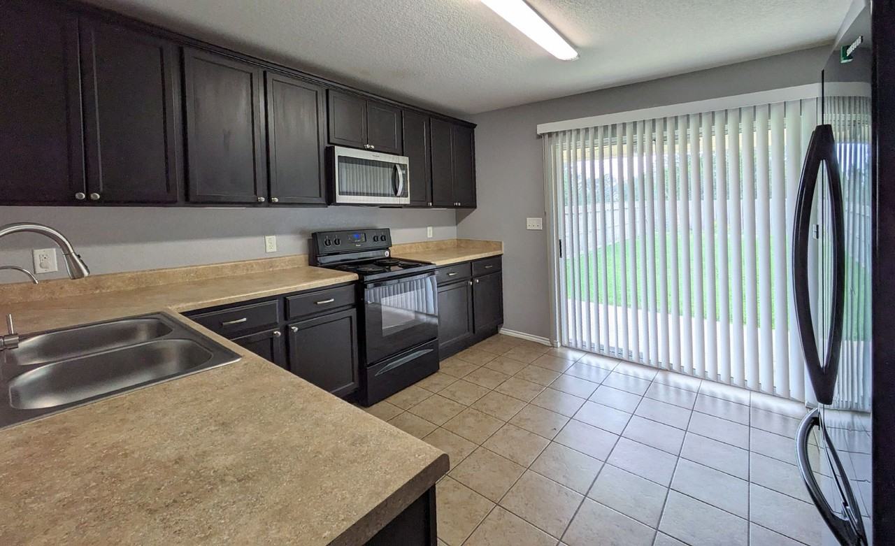 25114 Remington Oaks - Photo 6 of 29