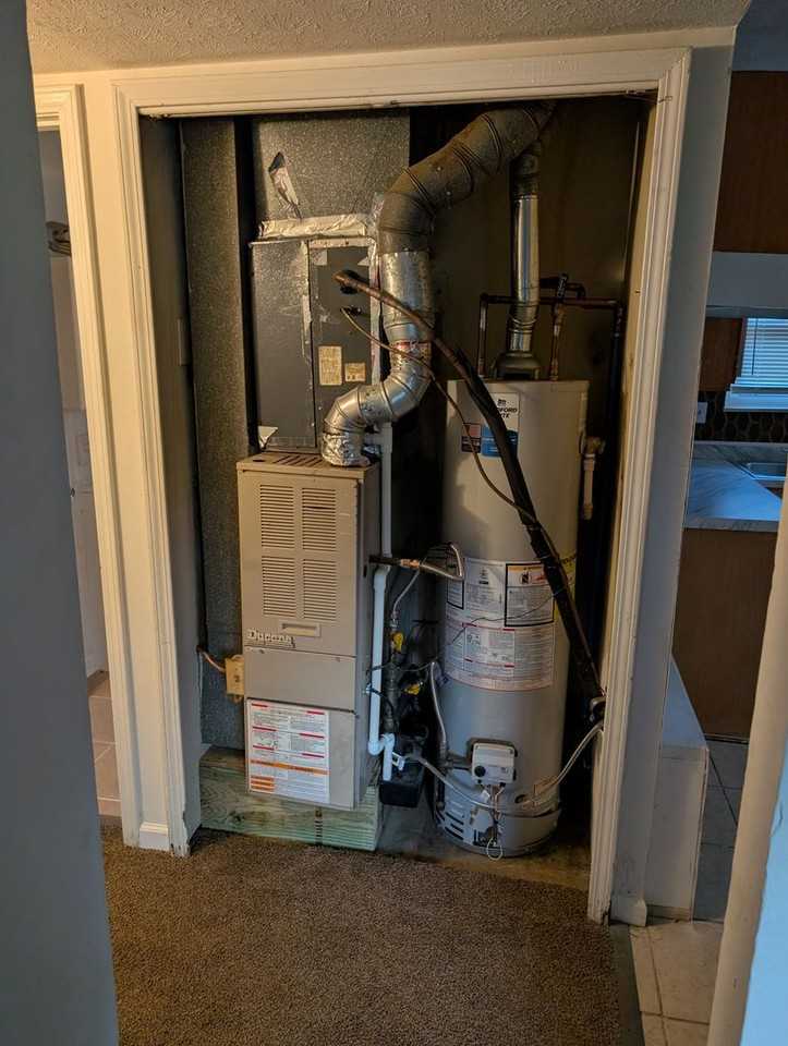 2620 Lamborne Blvd - Photo 6 of 27