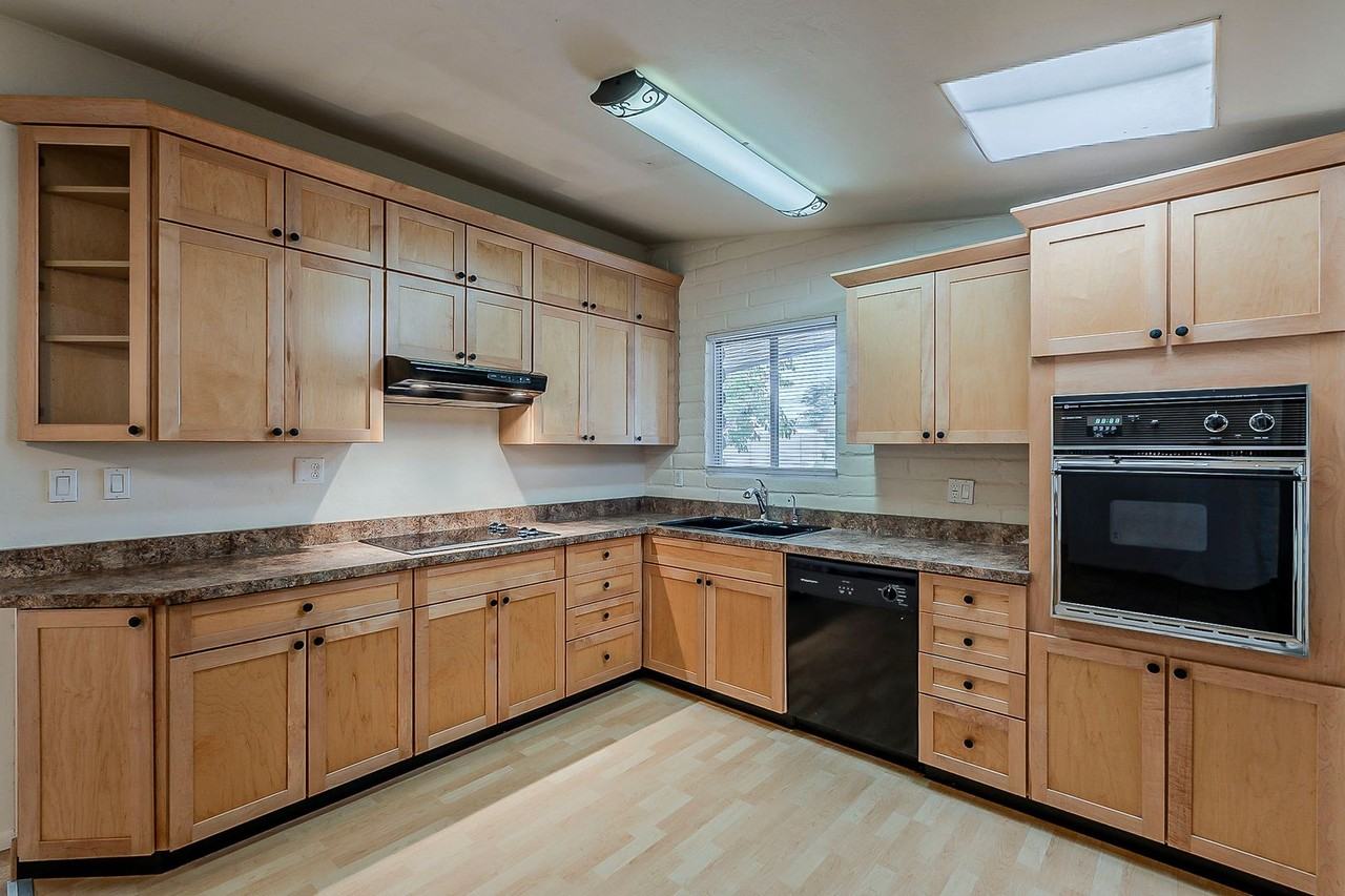 1437 E. Lester St. - Photo 7 of 50