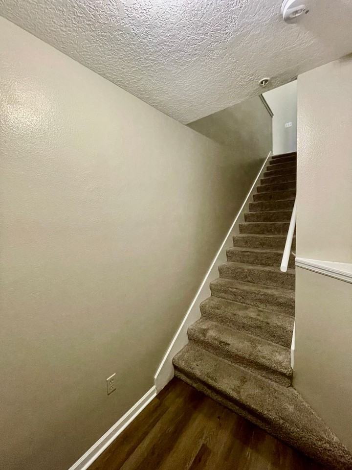 6542 Swissco Dr - Photo 5 of 29