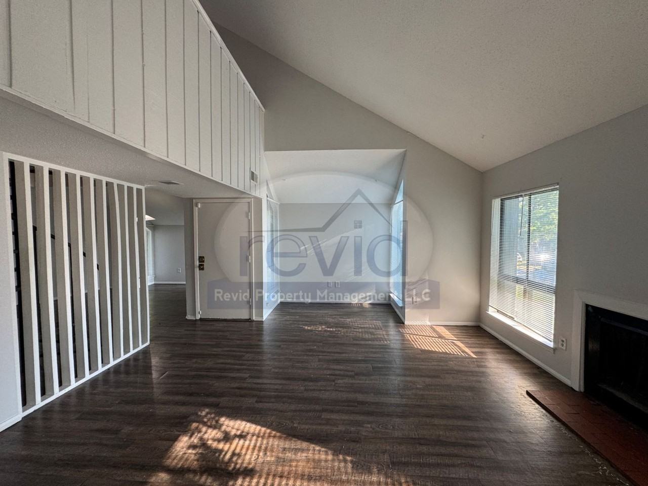 3325 Fairbanks St - Photo 2 of 17