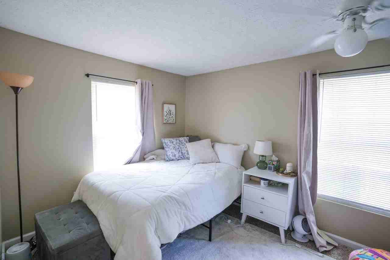 633 Golfview Dr - Photo 4 of 16