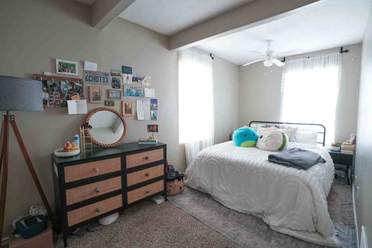 633 Golfview Dr - Photo 7 of 16