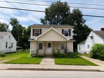 640 Golfview Dr - Photo 1 of 1