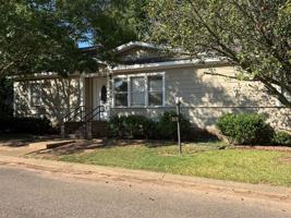featured image of 218 218 Wind Haven Dr