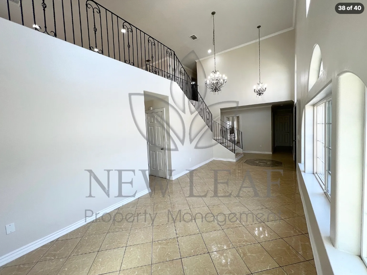 21468 Chimayo Rd - Photo 4 of 38