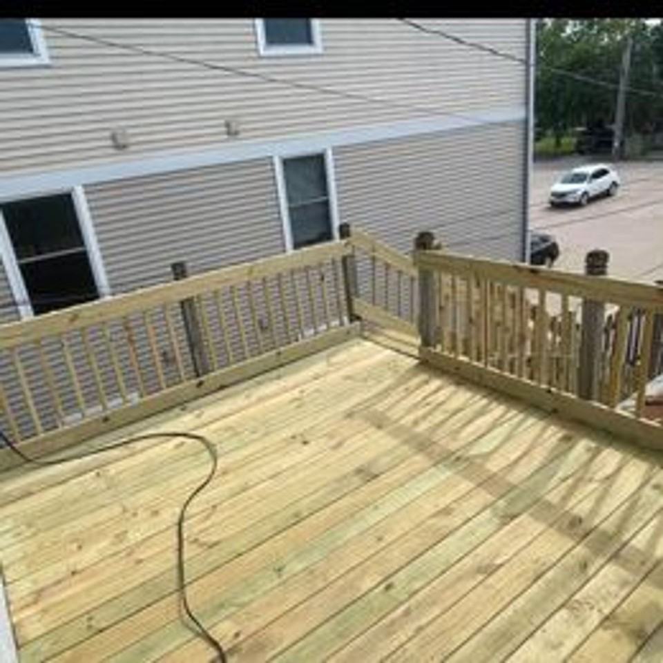 828 Vine Street - Photo 2 of 10