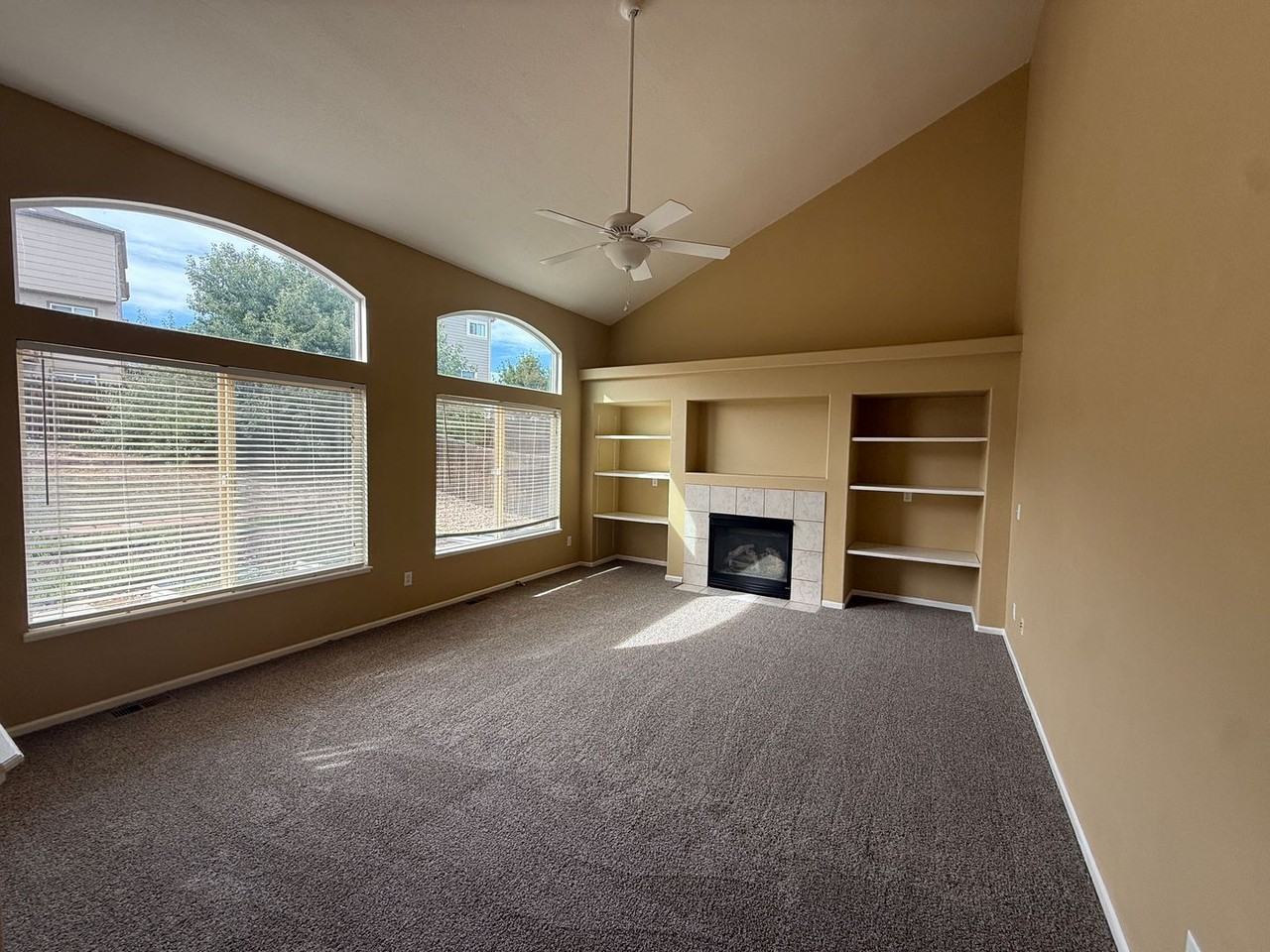 4128 Ascendant Dr - Photo 3 of 27