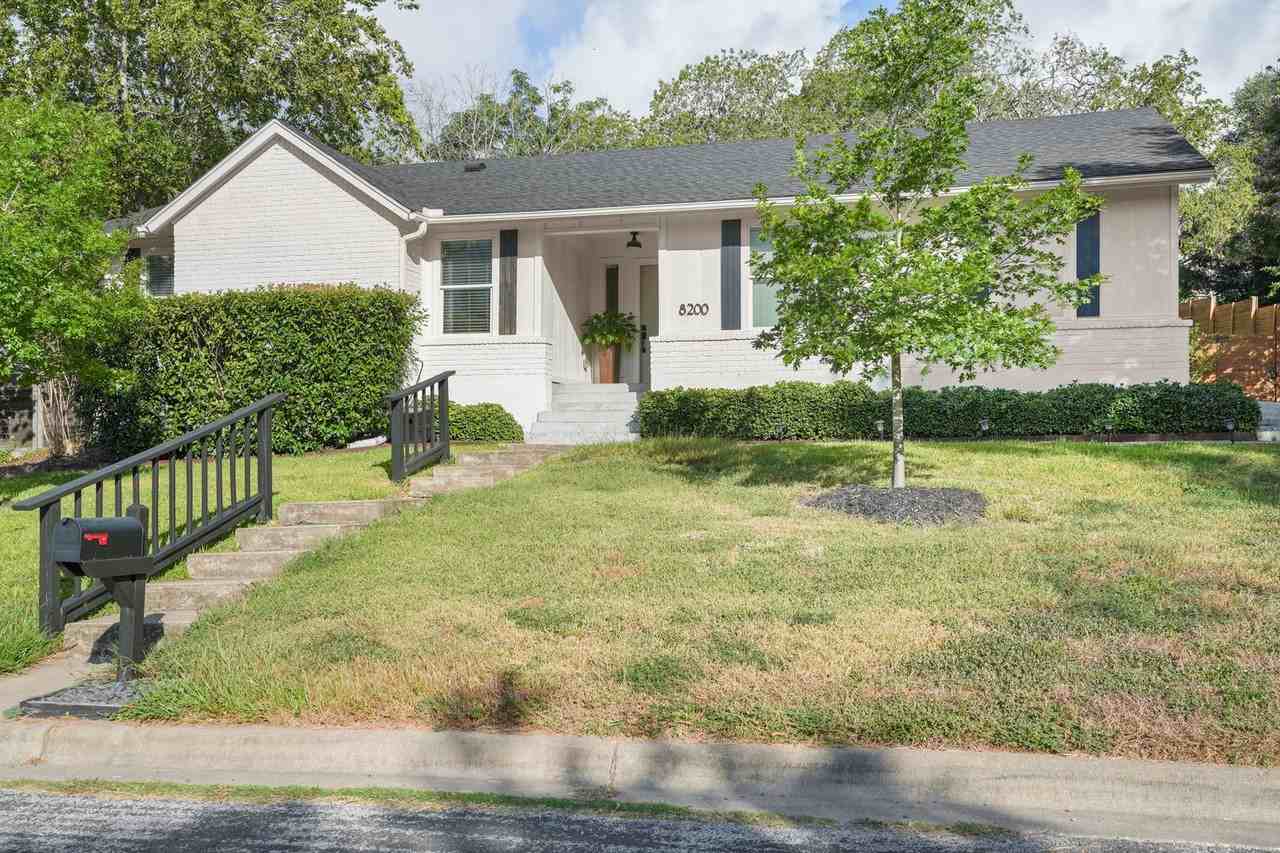 8200 Dunn St - Photo 2 of 21