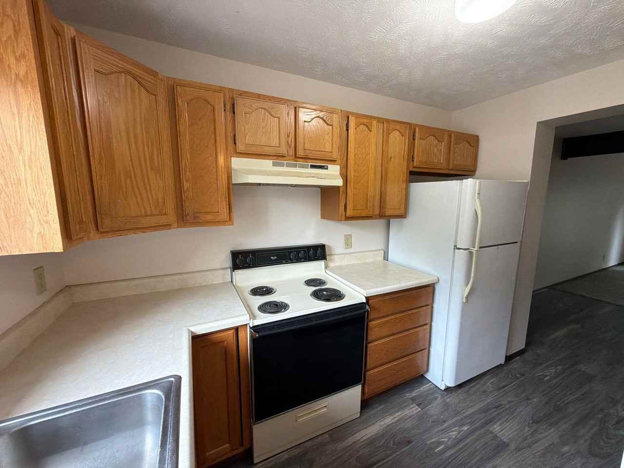 4620 Grassridge Rd - Photo 5 of 18