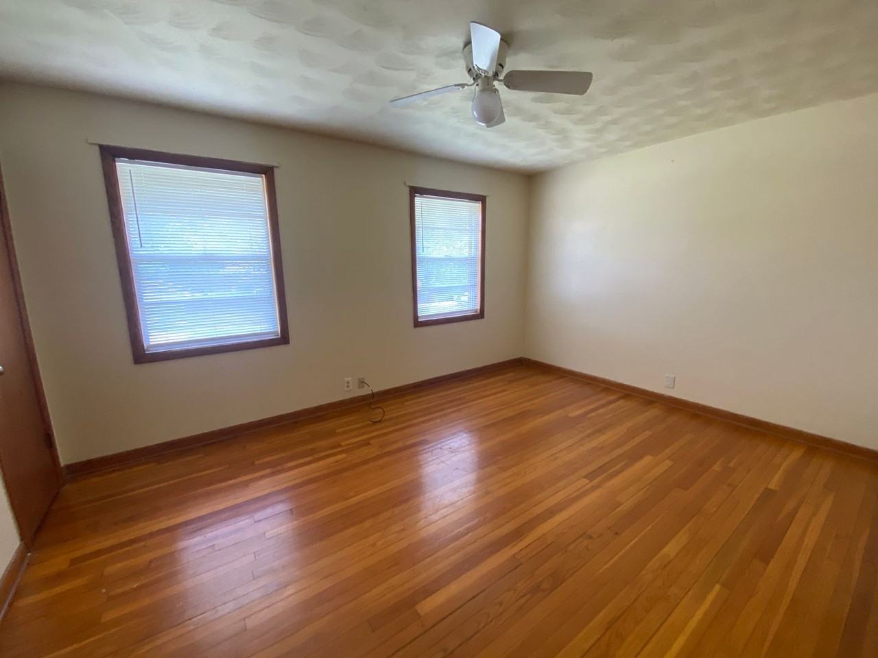 1401 Broadmoor Rd - Photo 6 of 6
