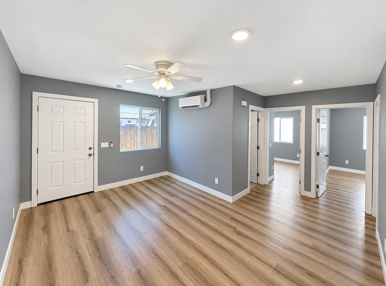 3815 Newton Ave - Photo 6 of 12