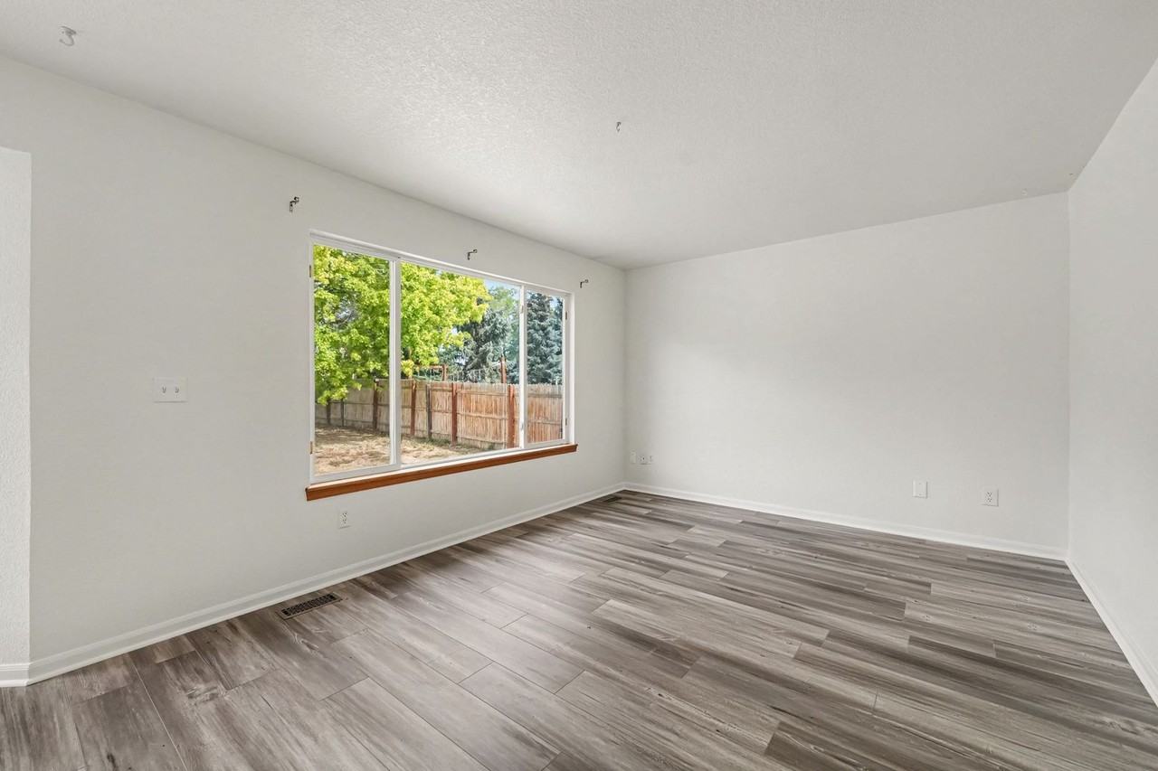 2224 Water Blossom Ln - Photo 4 of 22