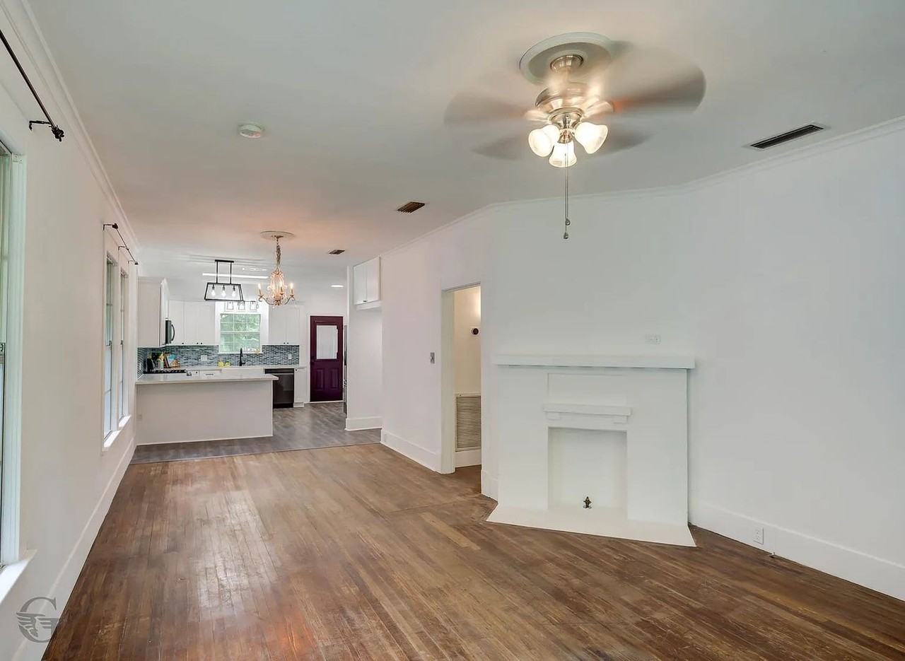 859 Linden St - Photo 3 of 21