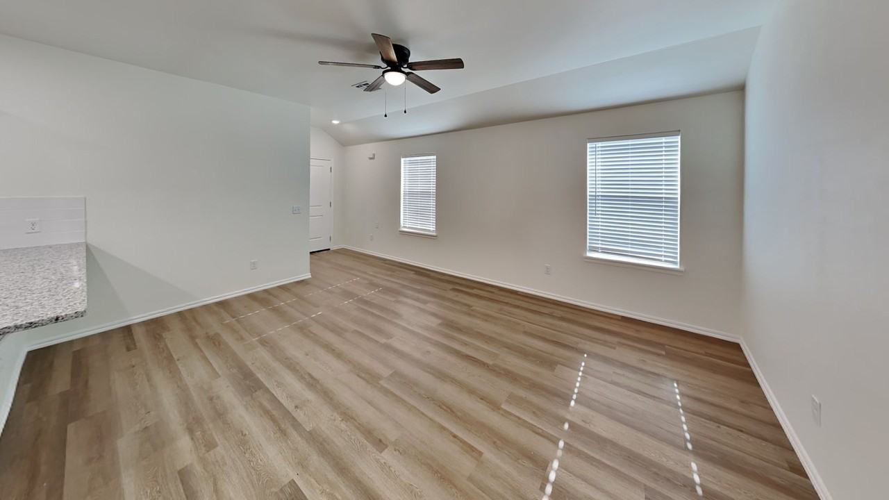 9118 9118 McLendon Court - Photo 6 of 16