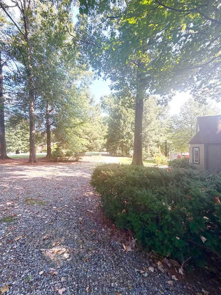 832 Sand Hill Rd - Photo 3 of 29