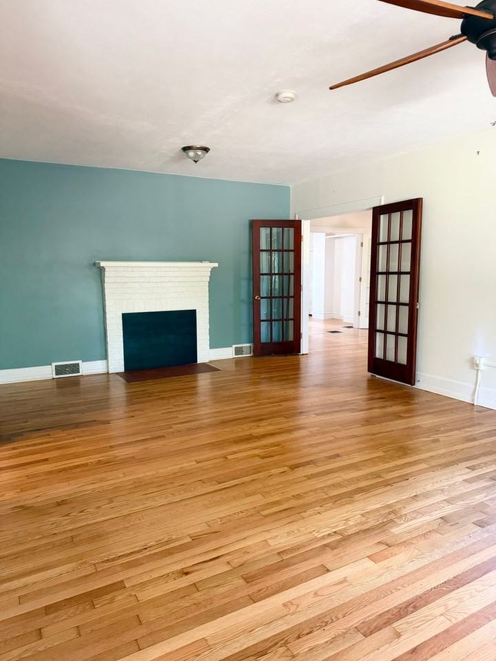 832 Sand Hill Rd - Photo 4 of 29