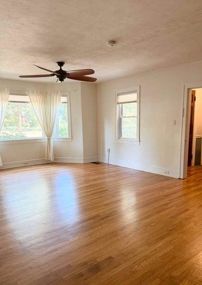 832 Sand Hill Rd - Photo 5 of 29