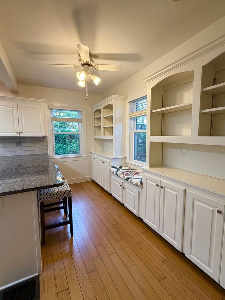 832 Sand Hill Rd - Photo 7 of 29