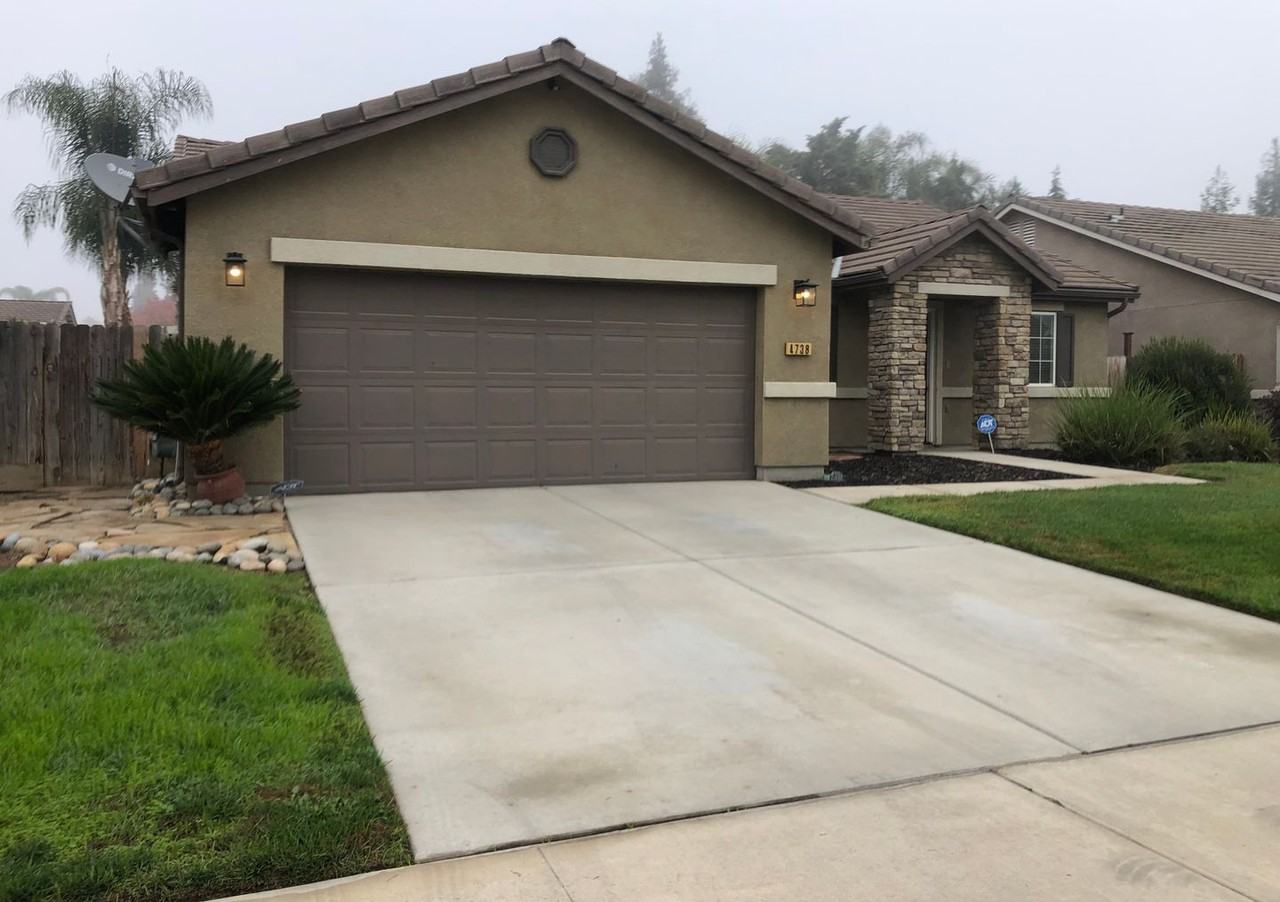 4738 W Rialto Ave - Photo 2 of 30