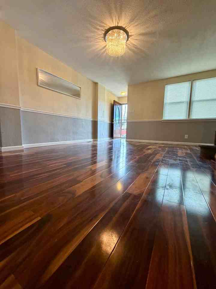 1668 E Walnut Ln - Photo 5 of 34