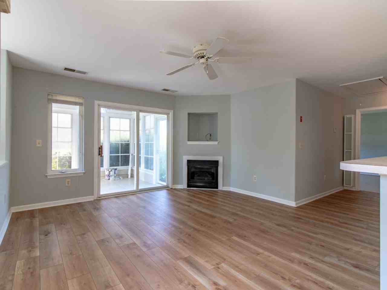 159 Lakeside Dr - Photo 2 of 21