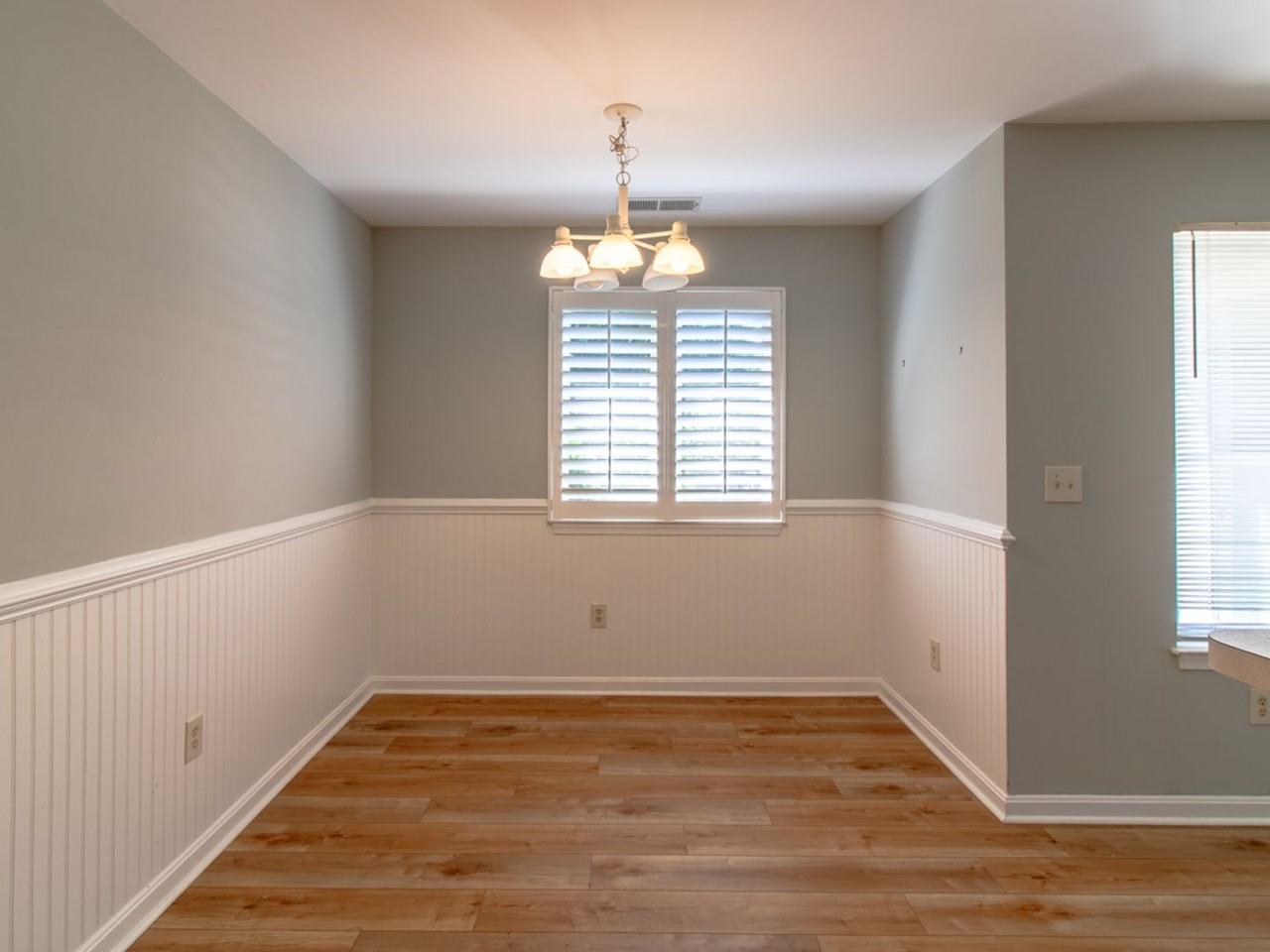 159 Lakeside Dr - Photo 6 of 21