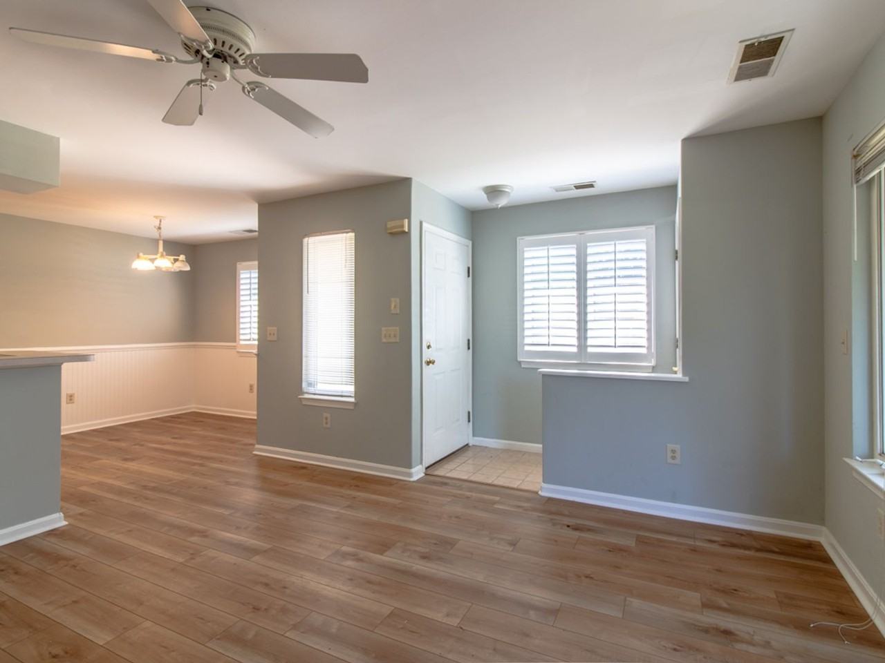 159 Lakeside Dr - Photo 7 of 21