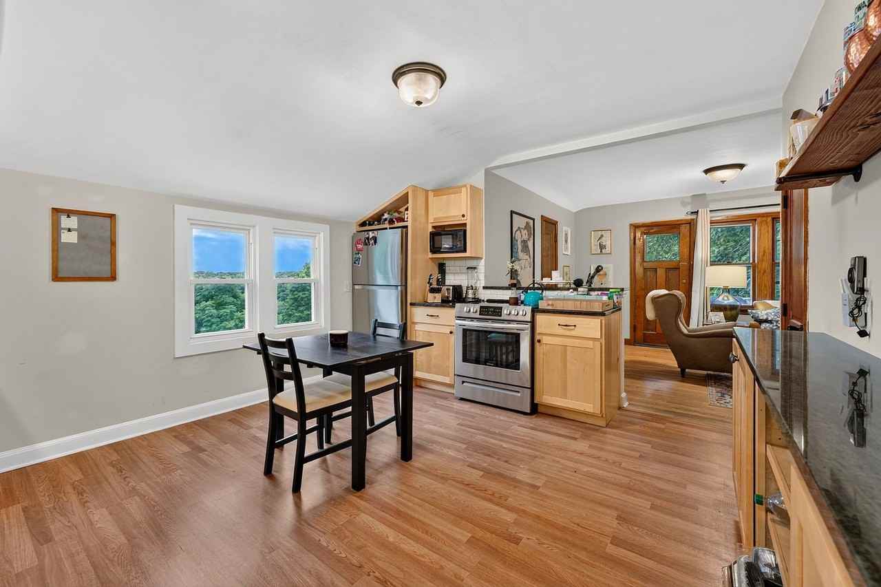 1424 N 70th St - Photo 2 of 24