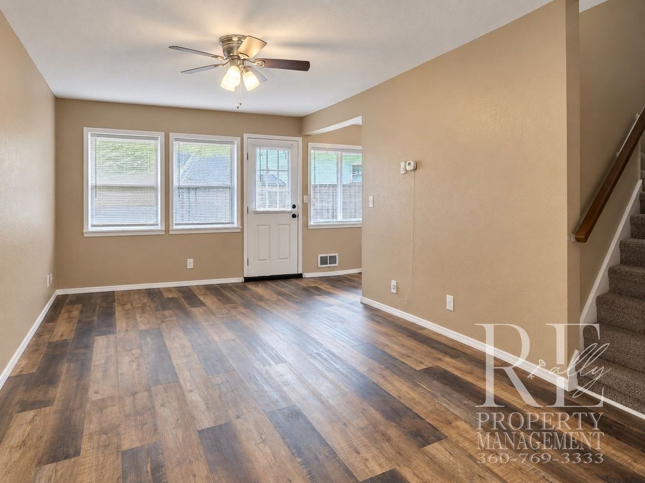 636 Pleasant Ave #4 - Photo 3 of 15