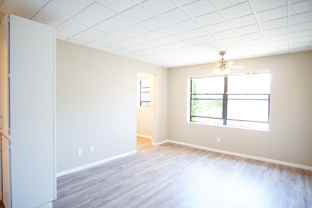 1715 Nw Marshall St #204 - Photo 1 of 1