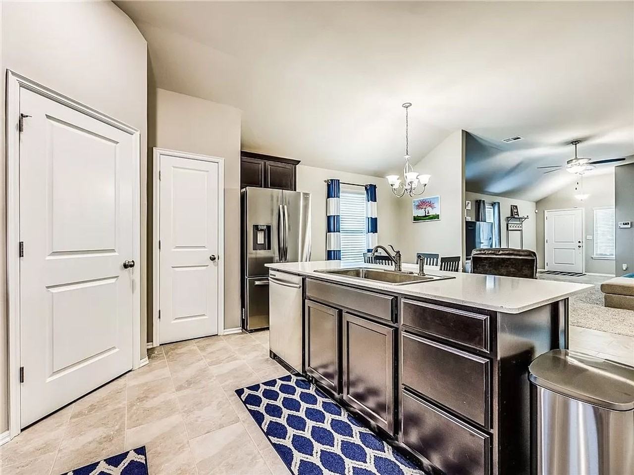 4628 Crystal Clear Ln - Photo 6 of 34