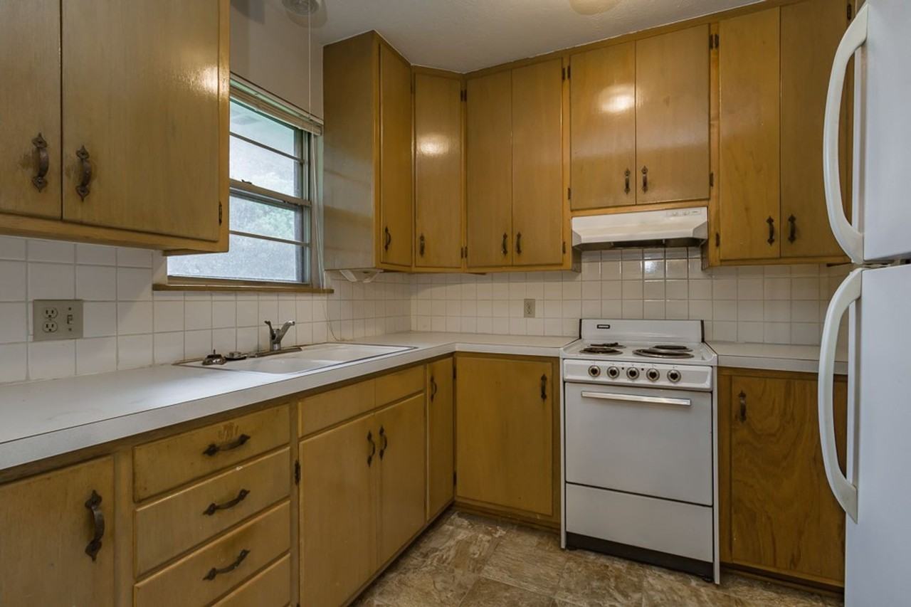 843 S Link Ave - Photo 4 of 10