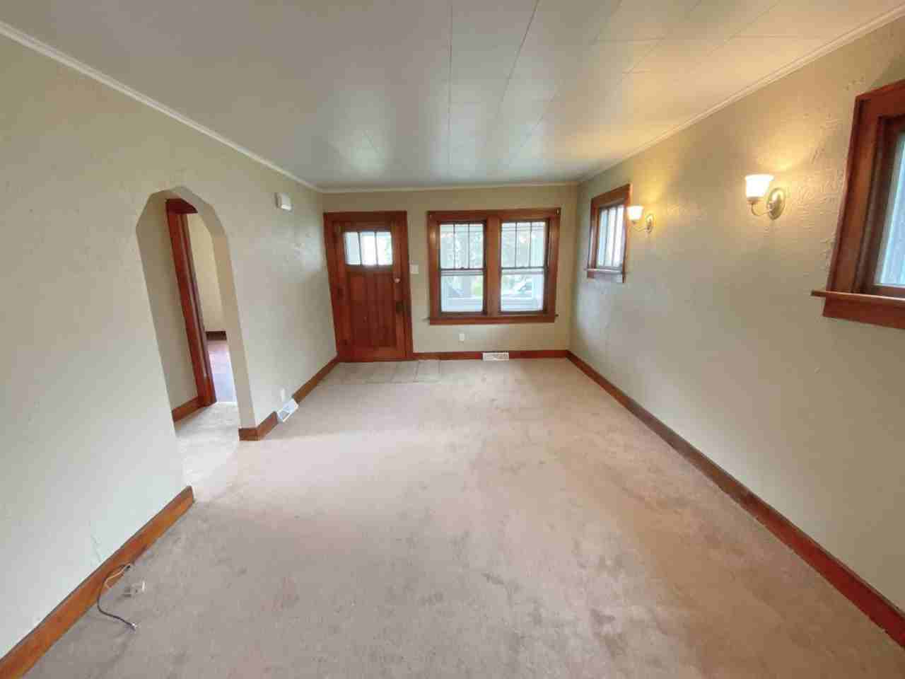 3716 State St - Photo 3 of 16
